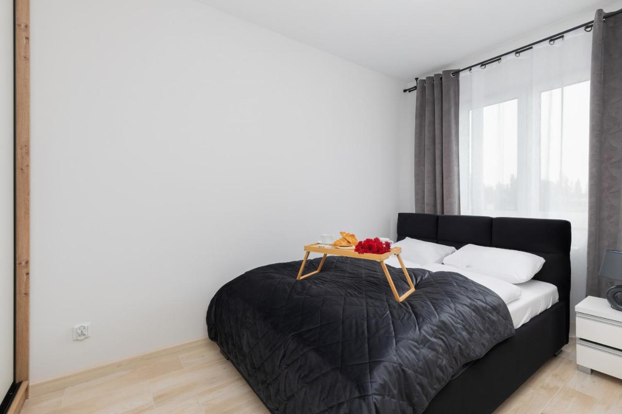 Sunny Apartments With Parking & Balcony Luzycka By Noclegi Renters Swinoujscie Exterior photo