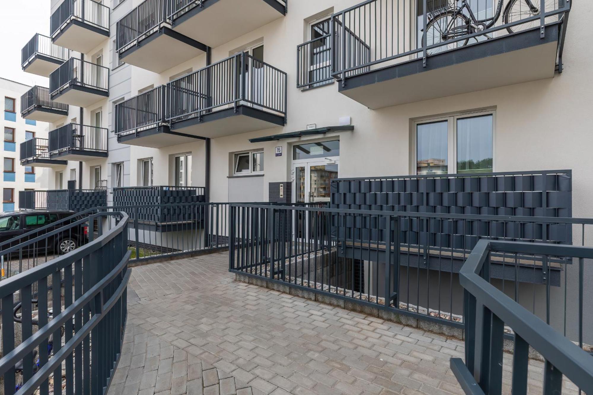 Sunny Apartments With Parking & Balcony Luzycka By Noclegi Renters Swinoujscie Exterior photo